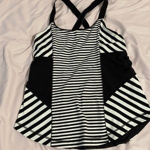Lululemon tank